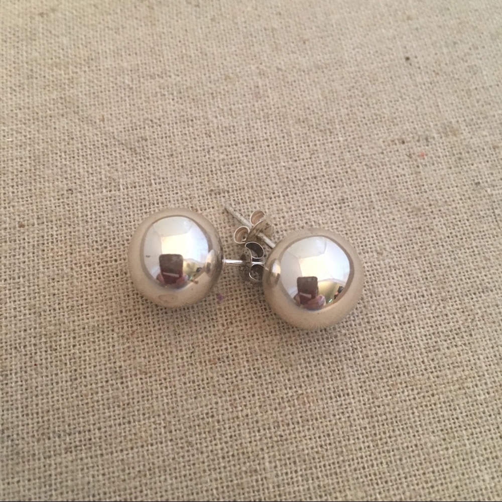 Silver ball stud earrings